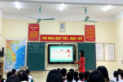 Trường Tiểu học Ninh Phúc tổ chức SHCM liên trường chuyên đề “ Bồi dưỡng dạy học môn Khoa học lớp 5 – Chương trình GDPT 2018”